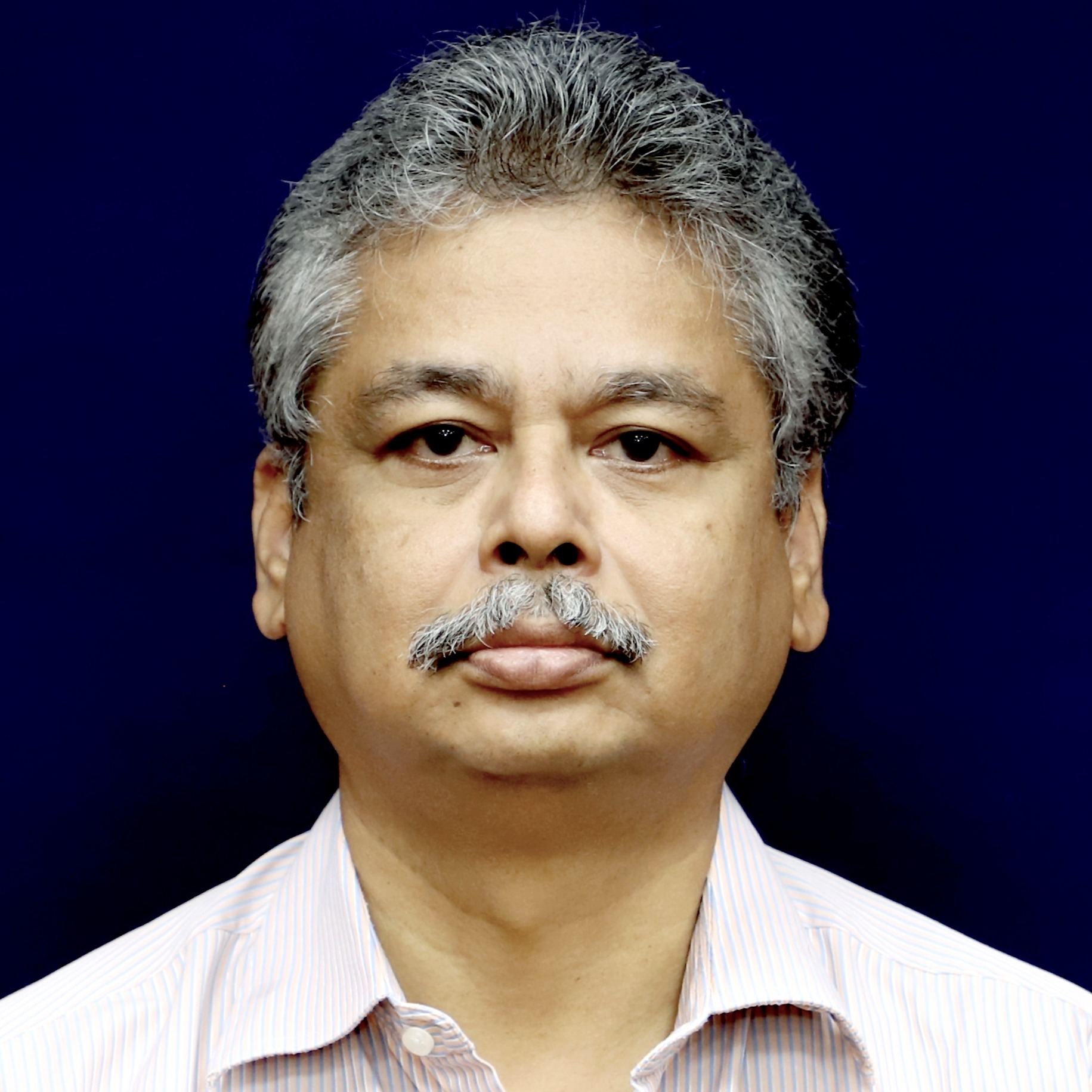 Dr  K. Hari