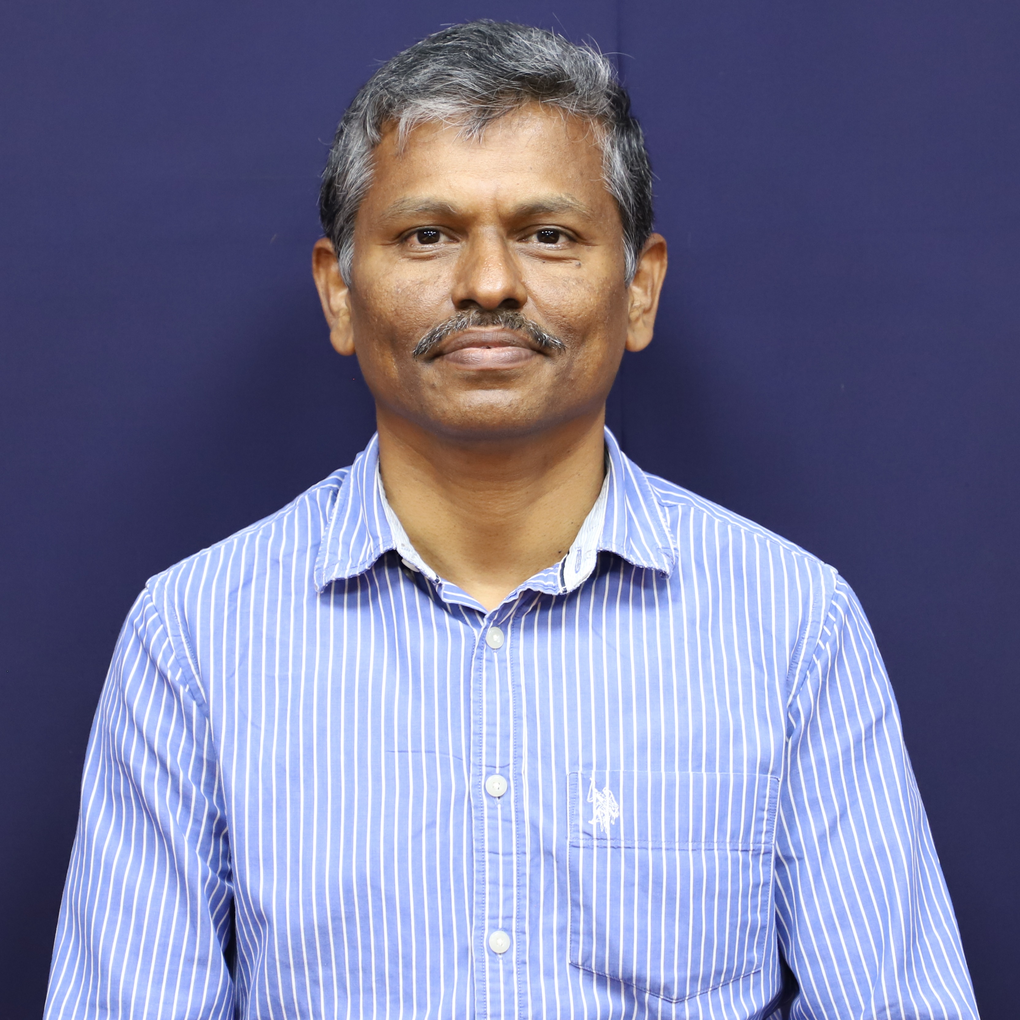 Dr V. Jayakumar 