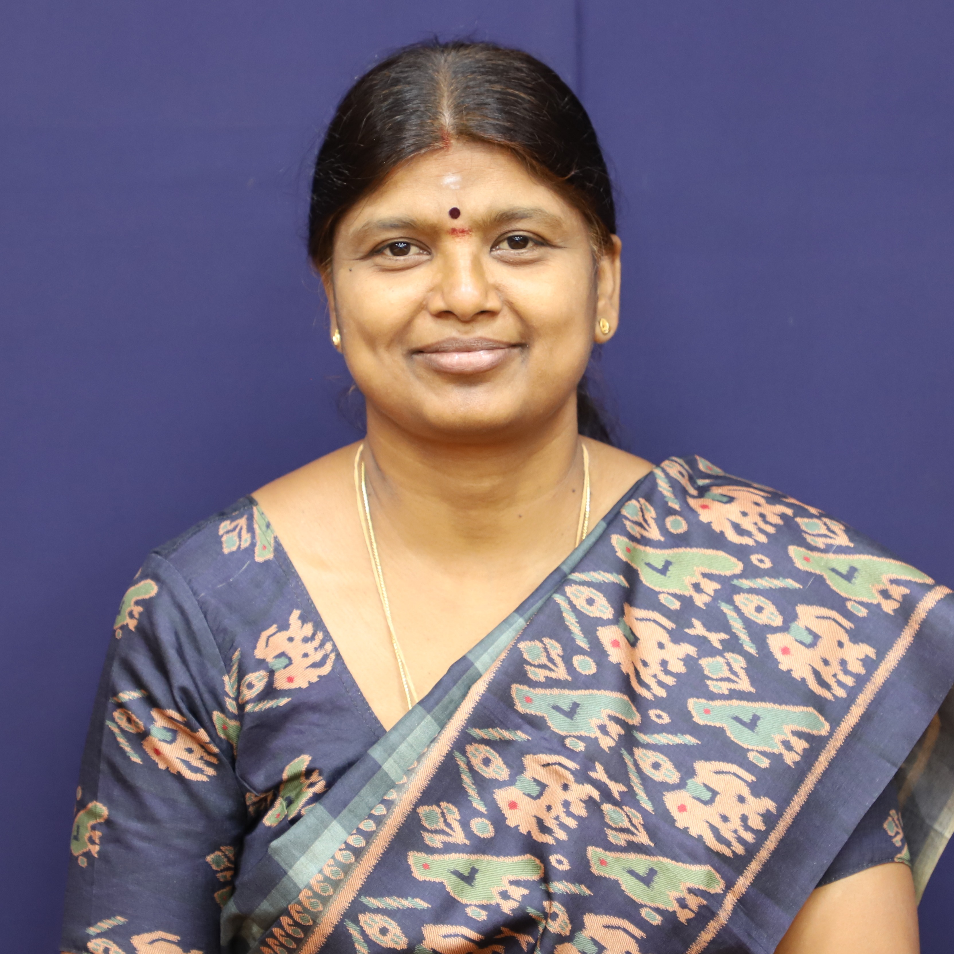 Smt.P. Amshaveni