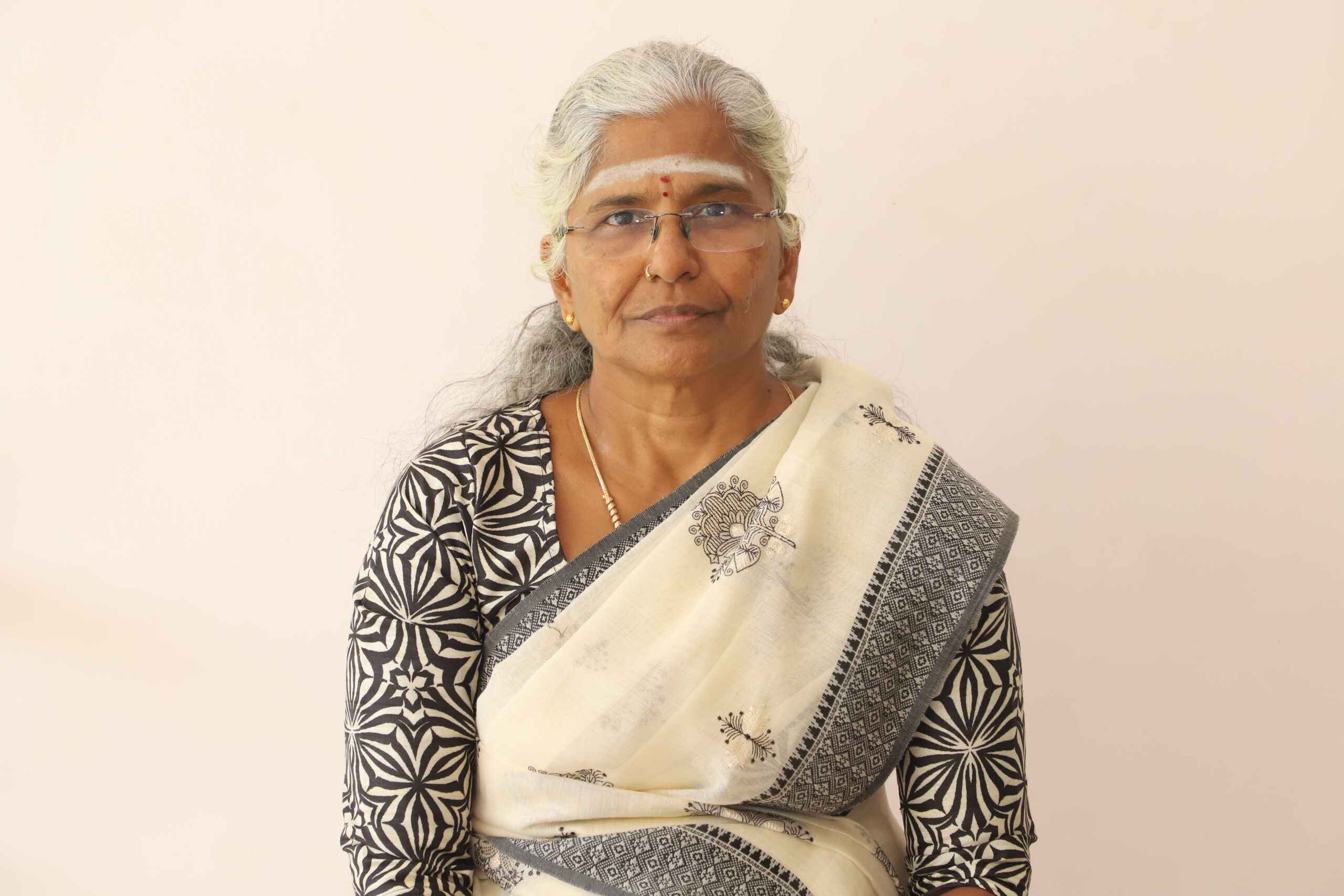 Smt. P. Bhuvanamuzhuthudaiyal